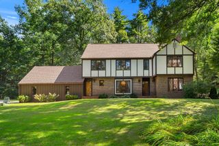 39 Ashbrook Drive, Hampton, NH 03842
