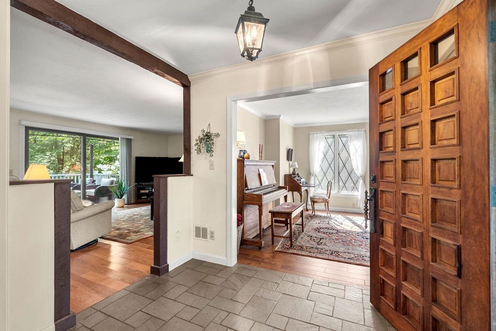 Image 11 of property listing at 39 Ashbrook Drive, Hampton, NH 03842