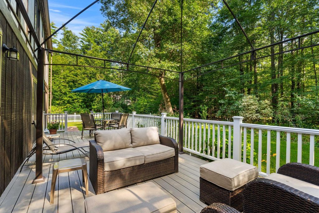 Image 9 of property listing at 39 Ashbrook Drive, Hampton, NH 03842