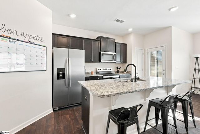 1354 Wunder Way, Spartanburg, SC 29316