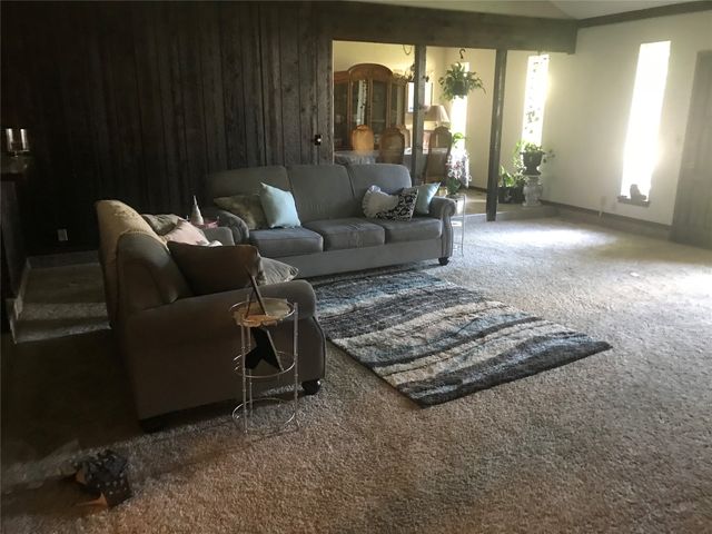 7723 S 70th East Avenue, Tulsa, OK 74133