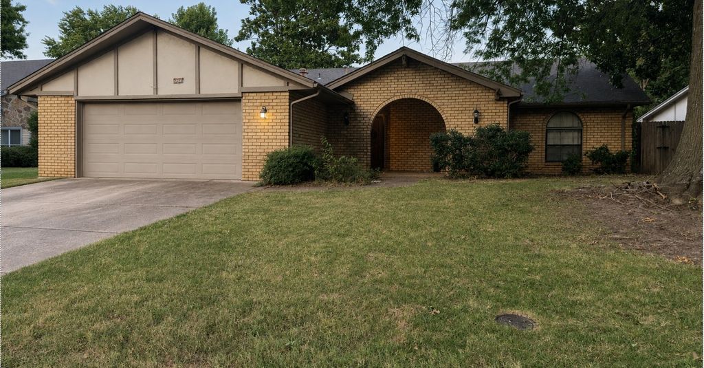 7723 S 70th East Avenue, Tulsa, OK 74133