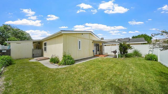 638 Colony Road, Clifton, CO 81520