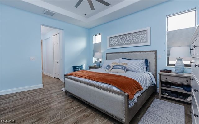 2704 SW Embers TER, Cape Coral, FL 33991