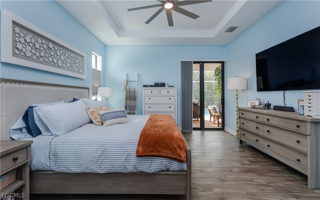 2704 SW Embers TER, Cape Coral, FL 33991