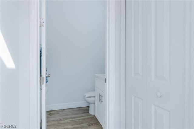 2704 SW Embers TER, Cape Coral, FL 33991