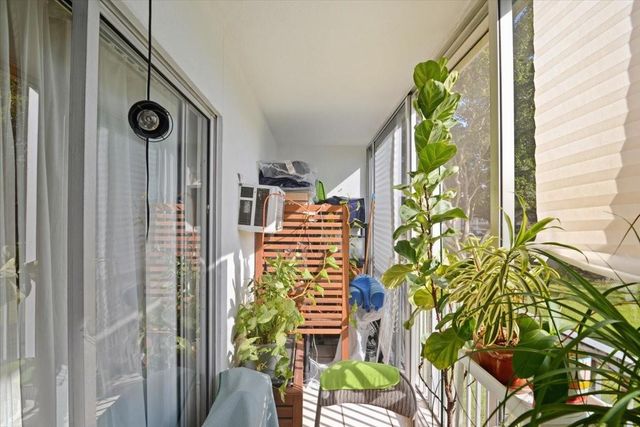 13300 SW 1st St 206o, Pembroke Pines, FL 33027