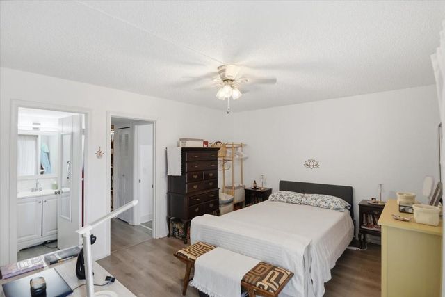 13300 SW 1st St 206o, Pembroke Pines, FL 33027