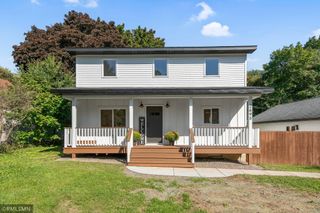 2695 Fremont Avenue E, Maplewood, MN 55119