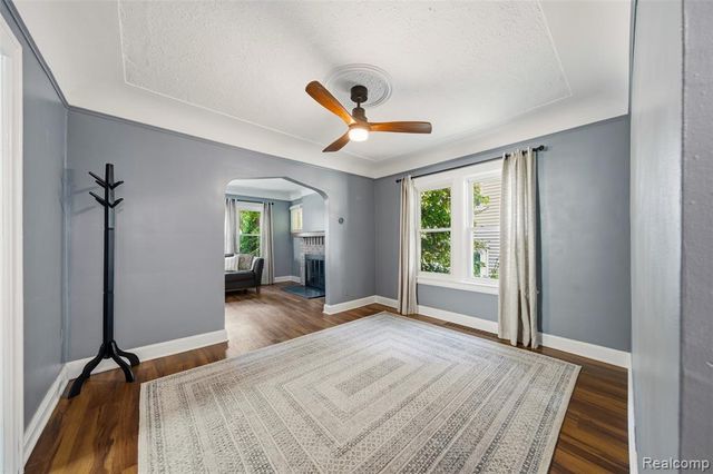 686 Princeton Road, Berkley, MI 48072