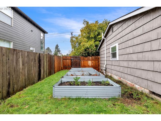8514 N Dana Ave, Portland, OR 97203