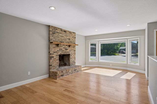 5447 54th Circle NE, Albertville, MN 55301