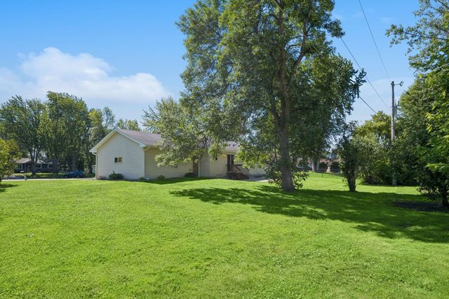 5447 54th Circle NE, Albertville, MN 55301