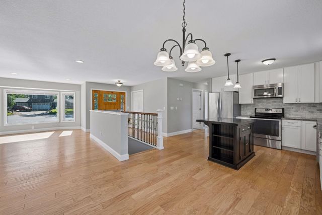 5447 54th Circle NE, Albertville, MN 55301