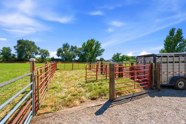 768 S 1900 W, Marriott Slaterville, UT 84404
