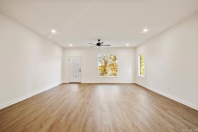 2104 Junior Deputy Road, Little Rock, AR 72205