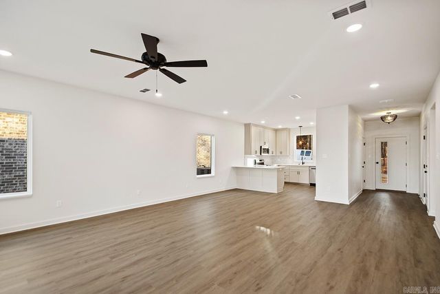 2104 Junior Deputy Road, Little Rock, AR 72205