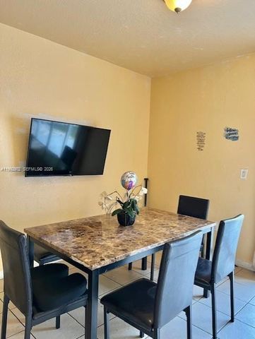 620 SW 7th Ter, Florida City, FL 33034