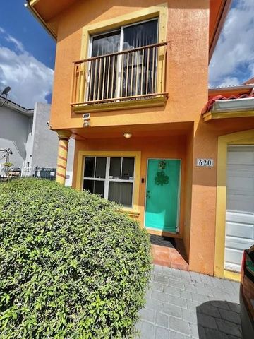 620 SW 7th Ter, Florida City, FL 33034