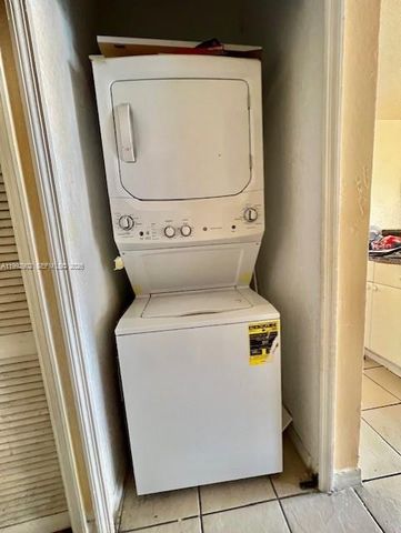 620 SW 7th Ter, Florida City, FL 33034