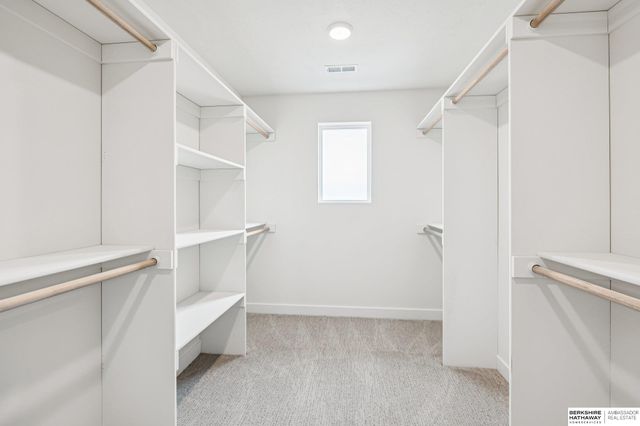 6320 N 207 Street, Elkhorn, NE 68022