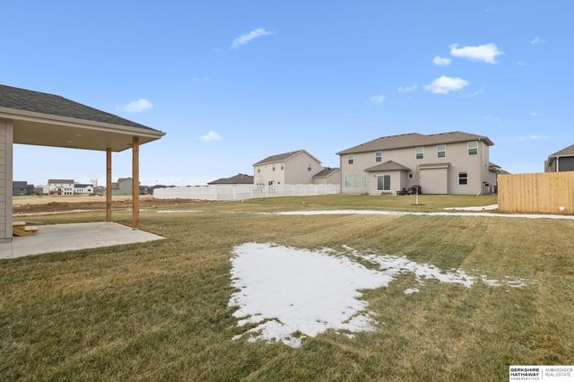 6320 N 207 Street, Elkhorn, NE 68022