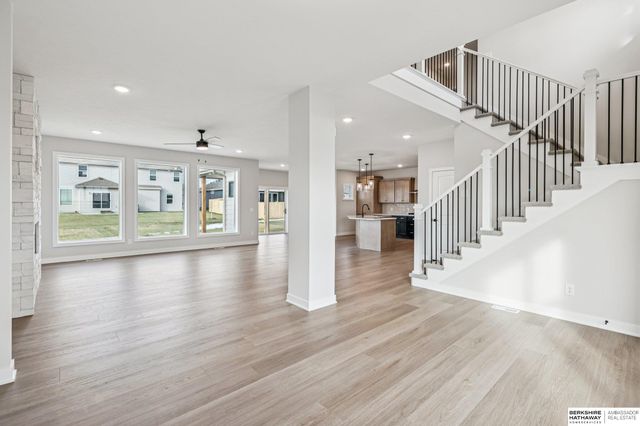 6320 N 207 Street, Elkhorn, NE 68022