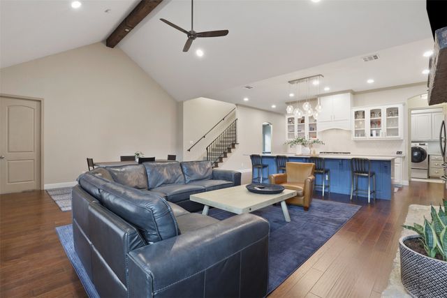 527 Trailrider Road, Fort Worth, TX 76114
