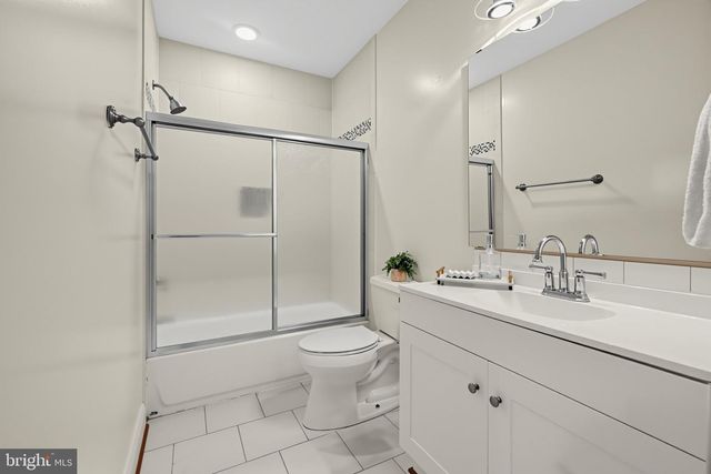 641 GALLATIN ST NW, Washington, DC 20011