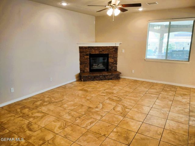 7332 Meadow Sage Drive, El Paso, TX 79911
