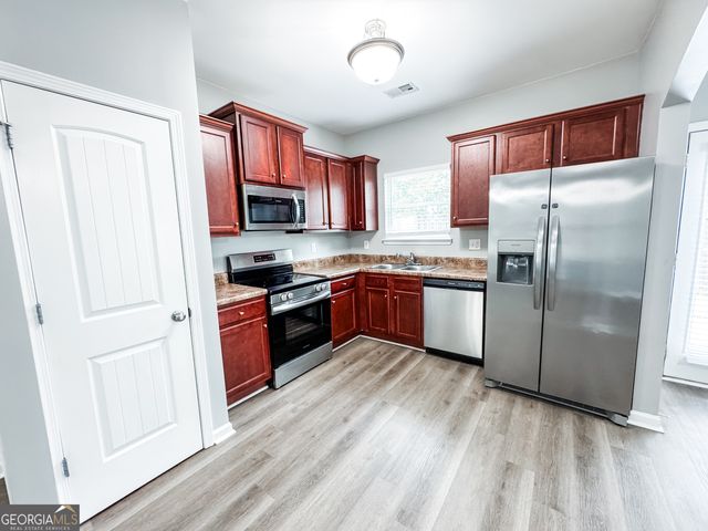 3140 Broadleaf Trail, Fairburn, GA 30213