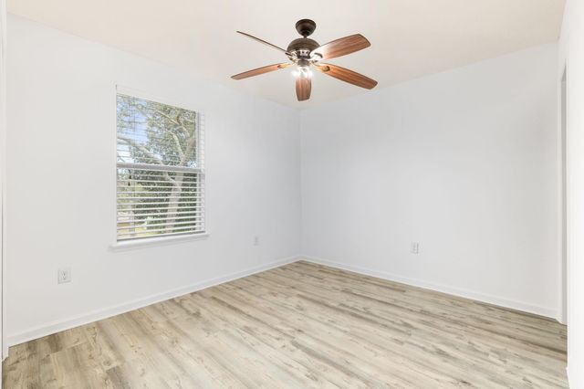 128 Islander Cir, St Augustine, FL 32080