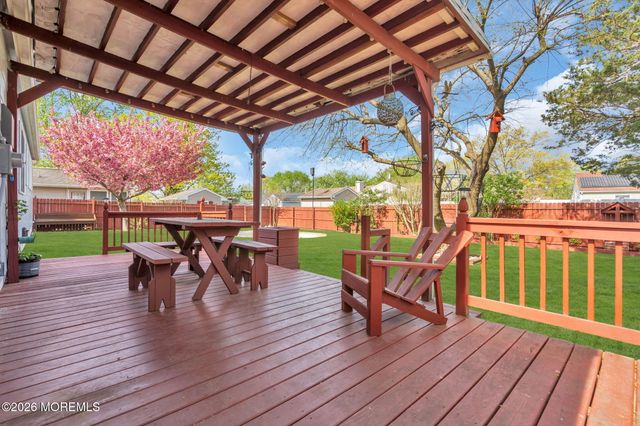 230 Carol Drive, Toms River, NJ 08753