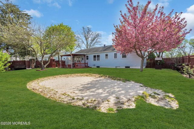 230 Carol Drive, Toms River, NJ 08753