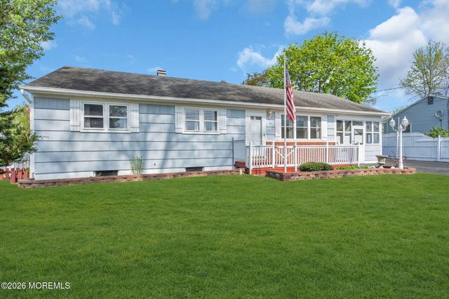 230 Carol Drive, Toms River, NJ 08753