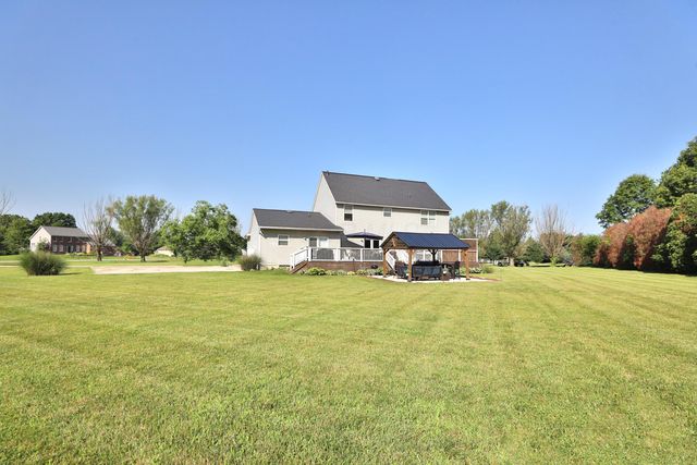 310 Aberdeen Drive SW, Pataskala, OH 43062