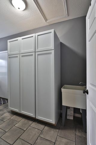 310 Aberdeen Drive SW, Pataskala, OH 43062