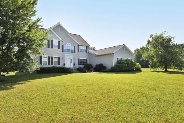 310 Aberdeen Drive SW, Pataskala, OH 43062