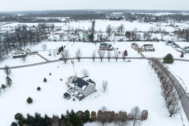 310 Aberdeen Drive SW, Pataskala, OH 43062