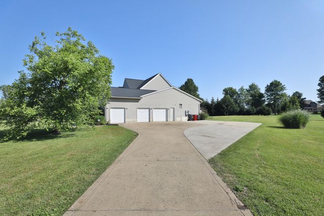 310 Aberdeen Drive SW, Pataskala, OH 43062
