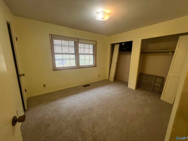 3719 Wilborn Avenue NE, Fort Payne, AL 35967