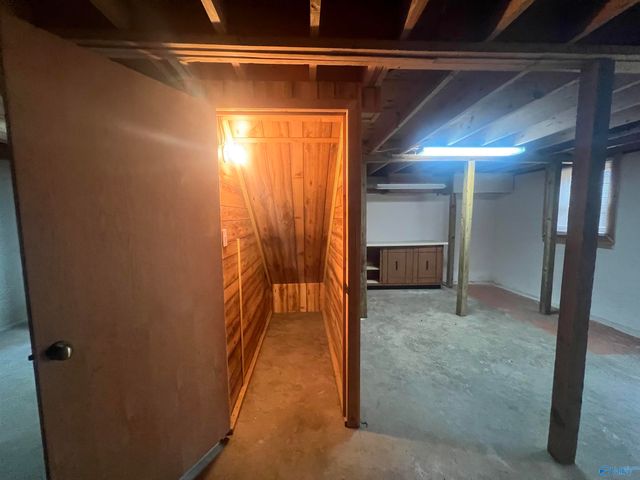 3719 Wilborn Avenue NE, Fort Payne, AL 35967