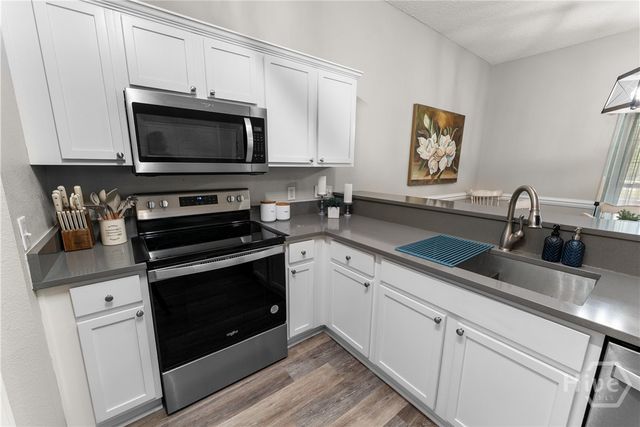 34 Travertine Circle, Savannah, GA 31419