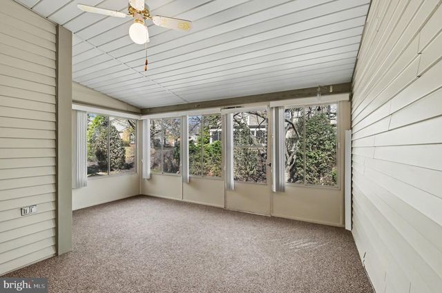 81 CAMBRIDGE DR, Hershey, PA 17033