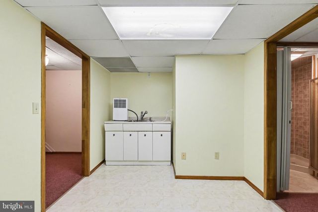 81 CAMBRIDGE DR, Hershey, PA 17033