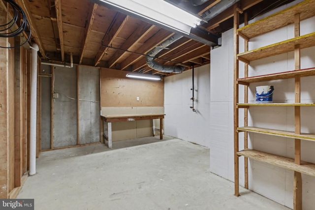 81 CAMBRIDGE DR, Hershey, PA 17033