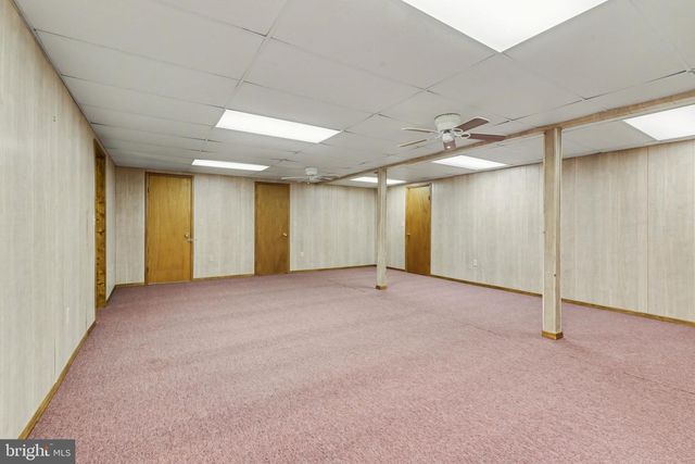 81 CAMBRIDGE DR, Hershey, PA 17033