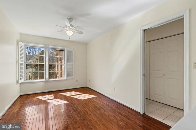 81 CAMBRIDGE DR, Hershey, PA 17033