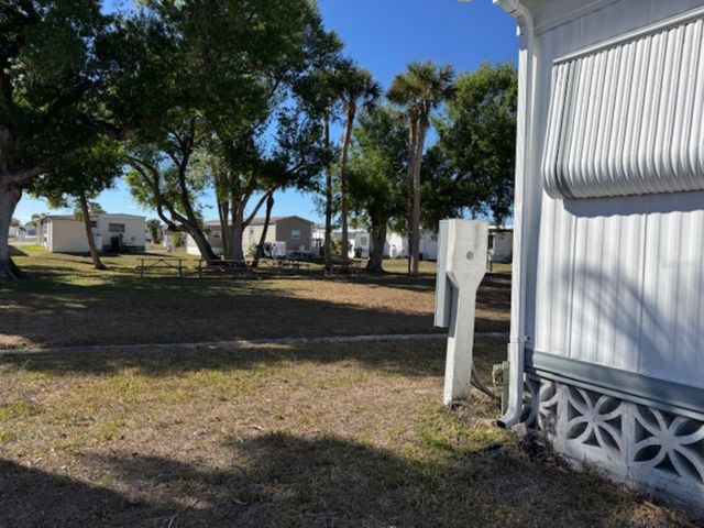 5791 HOLIDAY PARK BOULEVARD, North Port, FL 34287