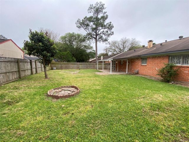 12730 Labelle Lane, Houston, TX 77015